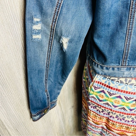 Stetson Embroidered Western Skirt and Jacket - Picture 7 of 12